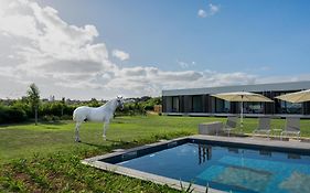 Lusitano Garden Villas